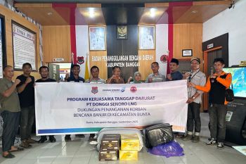 DSLNG salurkan bantuan untuk korban bencana di Poso dan Bunta