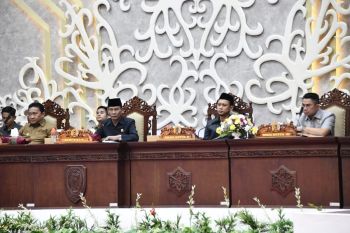 Pembahasan RAPBD 2026 difokuskan pada penanganan efisiensi dan prioritas daerah