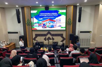 Komunitas PR Walisongo gelar strategi komunikasi hadapi krisis