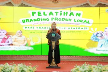 Gelar Pelatihan Branding, Rahmawati Zainal Tingkatkan Daya Saing Produk Lokal