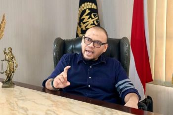 Sidang perdana minyak mentah, Hardjuno: Kejagung musti panggil pemilik 13 perusahaan yang diuntungkan Riza Chalid