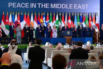 Presiden Prabowo tiba di Tanah Air usai hadiri KTT Perdamaian Gaza