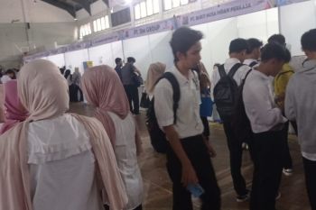 Pemkab Lebak fasilitasi pencari kerja lewat bursa kerja