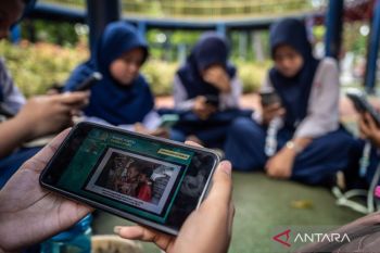 Indonesia boosts efforts to protect children in cyberspace