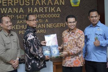 Hendry Munief Soroti Serapan Naker Sektor Industri Alumni SMK di Riau masih Rendah