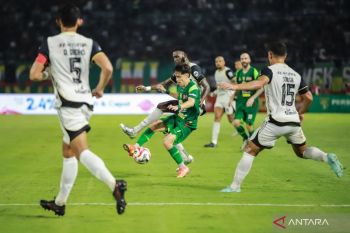 Super League, Persija pecundangi Persebaya 3-1 di Gelora Bung Tomo
