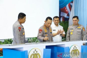 Police target 100 kitchens to accelerate Prabowo's free meals program