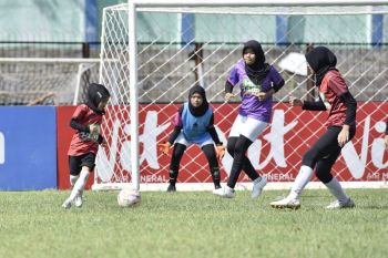 1.619 siswi ambil bagian dalam MilkLife Soccer Challenge Yogyakarta Seri 1 2025-2026