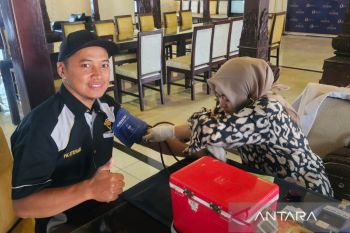 Komunitas Pajero Solo Raya aktif pada gerakan sosial hingga usia ke-8 tahun