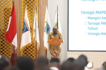 Pemprov Papua Tengah minta guru jaga integritas bangun karakter