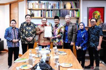 Fadli sebut  proses pengusulan gelar pahlawan lalui seleksi ketat