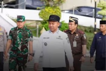 Galeri Foto - Gubernur Riau pimpin apel kebangsaan