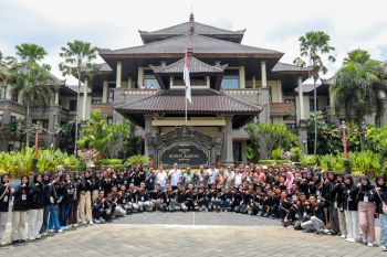 Paskibraka Takalar studi wawasan kebangsaan di Badung