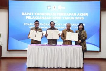 Indonesia launches elite leadership training for regional heads