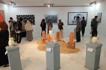 KONAPSI 2025 UNM: Hidupkan dialog seni, pendidikan, dan kreativitas