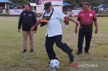 Gubernur Papua Fakhiri: Liga Topscor usia dini melahirkan pesepakbola andal