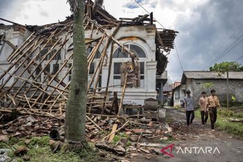 Rumah berstatus ODCB ambruk di Kabupaten Bandung Barat