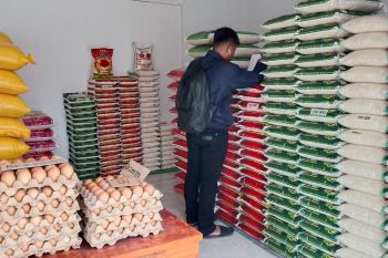 Disperindag dan Polres Sigi berikan teguran pada pelaku usaha jual beras di atas HET