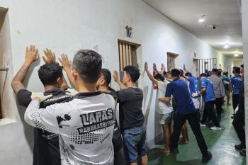 Lapas Rangkasbitung sidak kamar hunian cegah barang terlarang