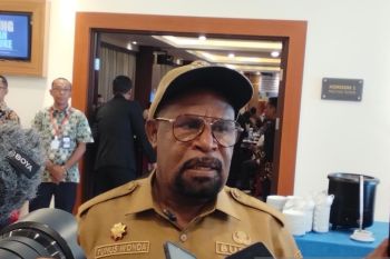 Bupati Jayapura: Pembangunan sekitar bandara utamakan keselamatan penerbangan