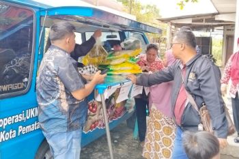 Pemkot Pematangsiantar gelar pasar keliling kendalikan harga dan inflasi