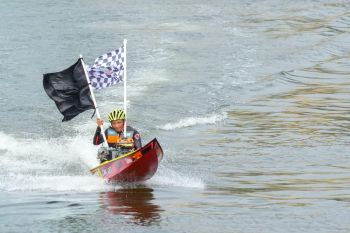 Katinting Race 2025, Gubernur Sulsel : Budaya maritim harus dilestarikan