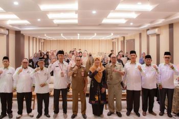 MES sosilisasikan sertifikasi halal kepada pelaku UMKM di Kapuas