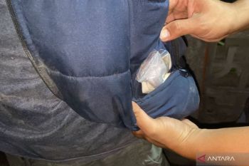Edarkan sabu, Mantan kades di Lombok Tengah dibekuk polisi