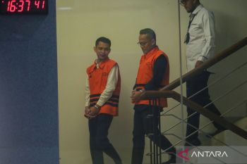 KPK geledah rumah mantan Sekjen Kemenaker