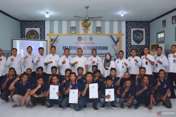 Disnaker-Lapas Lamongan bekali puluhan WBP keterampilan kerja