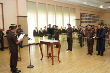 Kajati Jateng lantik 23 kajari kabupaten/kota di Jateng