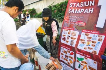 Rekan Sampah Makassar kumpulkan 108,8 kg sampah di Mal Nipah