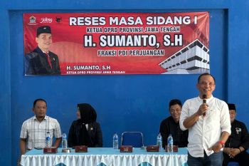 Sumanto dorong anggota DPRD Karanganyar bersinergi dalam pembangunan