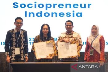 Wali Kota Solok Tanda Tangani Kesepakatan Bersama dengan Sociopreneur Indonesia