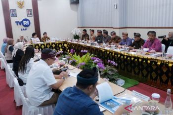 Kolaborasi TVRI-RRI-ANTARA mendorong ekonomi kerakyatan