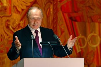 Putin sindir media Barat, sebut mirip propaganda era Soviet