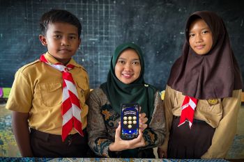JUDIKA HEBAT, menumbuhkan 7 kebiasaan anak hebat lewat jurnal digital