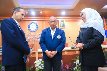 Khofifah: Disertasi Kapolda Jabar tawarkan perspektif baru polisi
