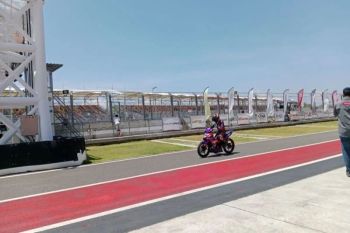 Kebanggaan yang lahir dari tikungan Mandalika