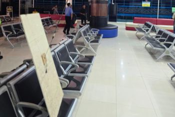 Gempa Bumi di Tarakan Akibatkan Plafon Ruang Tunggu Bandara Juwata Terlepas