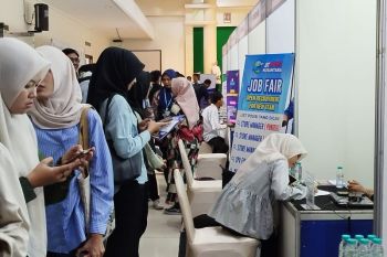 Pemkab Ponorogo gelar bursa kerja untuk 5.619 lowongan 43 perusahaan