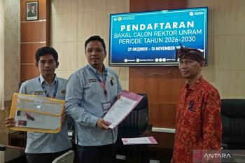Guru Besar Kedokteran Unram daftar pemilihan rektor