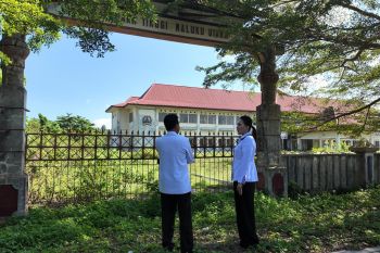 Gubernur dan Kajati Malut tinjau serta bahas pemanfaatan aset Kejati di Sofifi