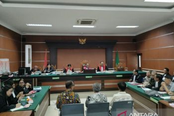 Guru besar Unhas-mantan analis Kemenkum bersaksi sidang hibah GMIM