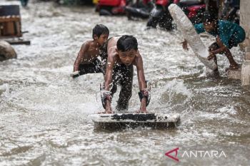 Enam RT di Kepulauan Seribu terendam banjir rob