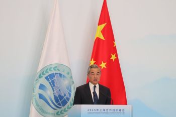 Menlu China bicara dengan koleganya di Kamboja dan Thailand