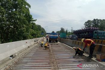 Jasamarga imbau waspadai kepadatan Tol Japek imbas perbaikan enam titik