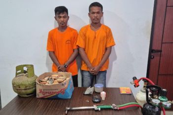 Dua penambang emas ilegal di Kuansing diciduk Polda Riau