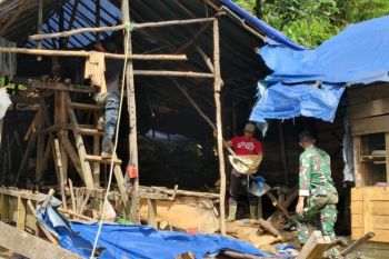 Gov't dismantles 723 structures used for illegal mining in West Java