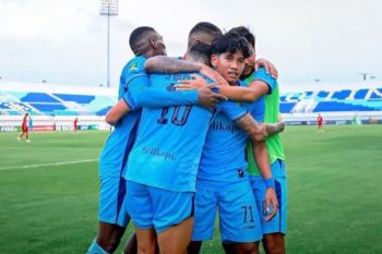 Persela perpanjang tren tak terkalahkan dengan tekuk Persipal  2-0